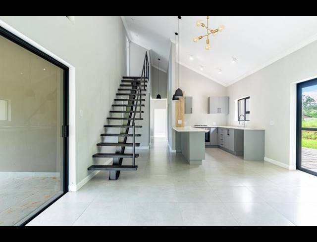 4 BEDROOM TOWNHOUSE FOR SALE IN WORLD'S VIEW